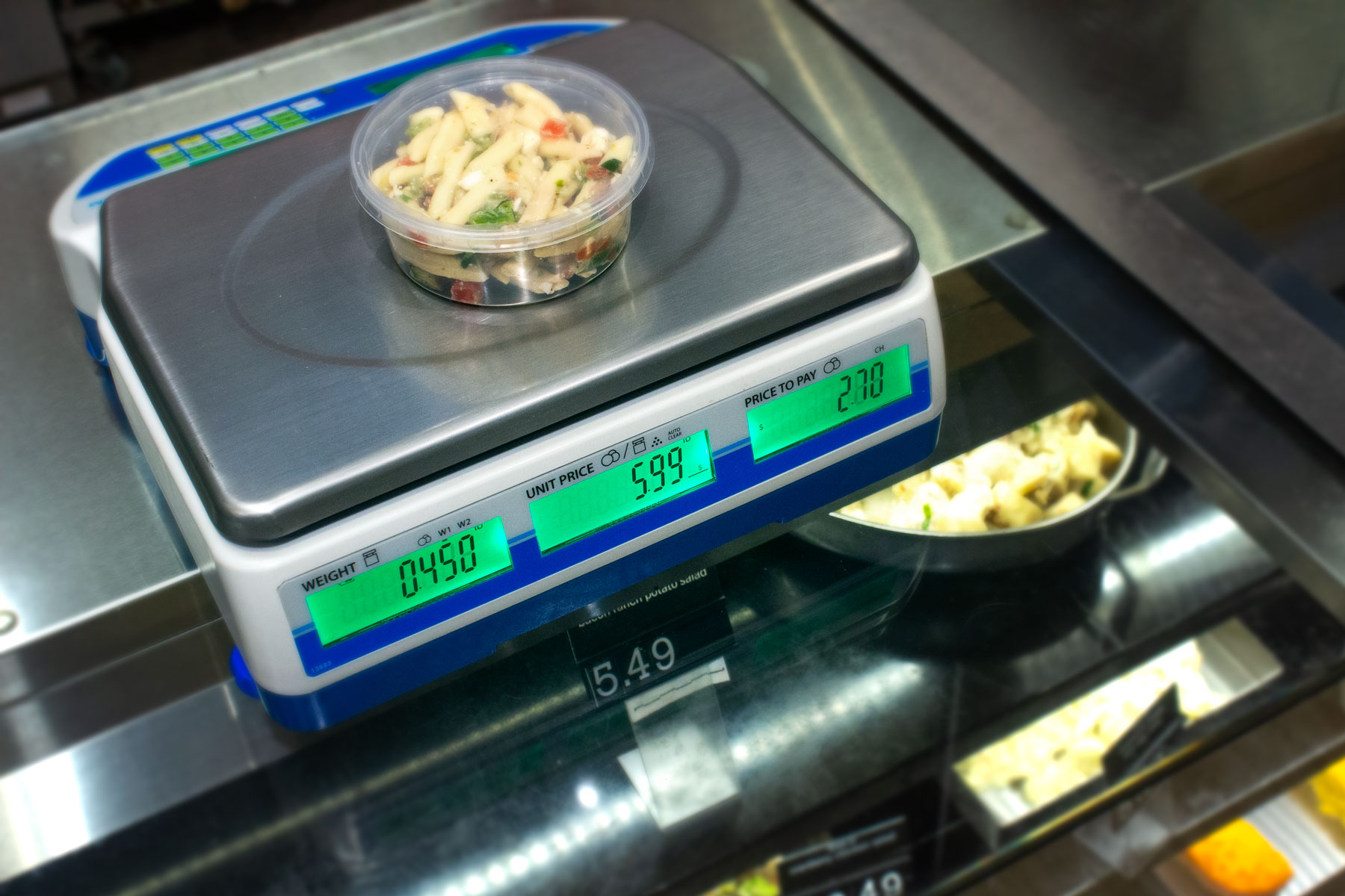 Swift Price Computing Retail Scale in use at a deli